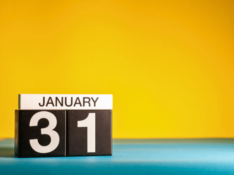 Tax return filing deadline looms